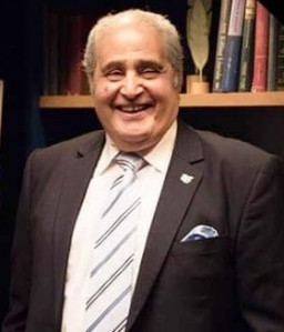 نبيل فاروق